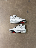 Jordan 4 Retro White Cement (2025) (Pre-Owned) sz 9