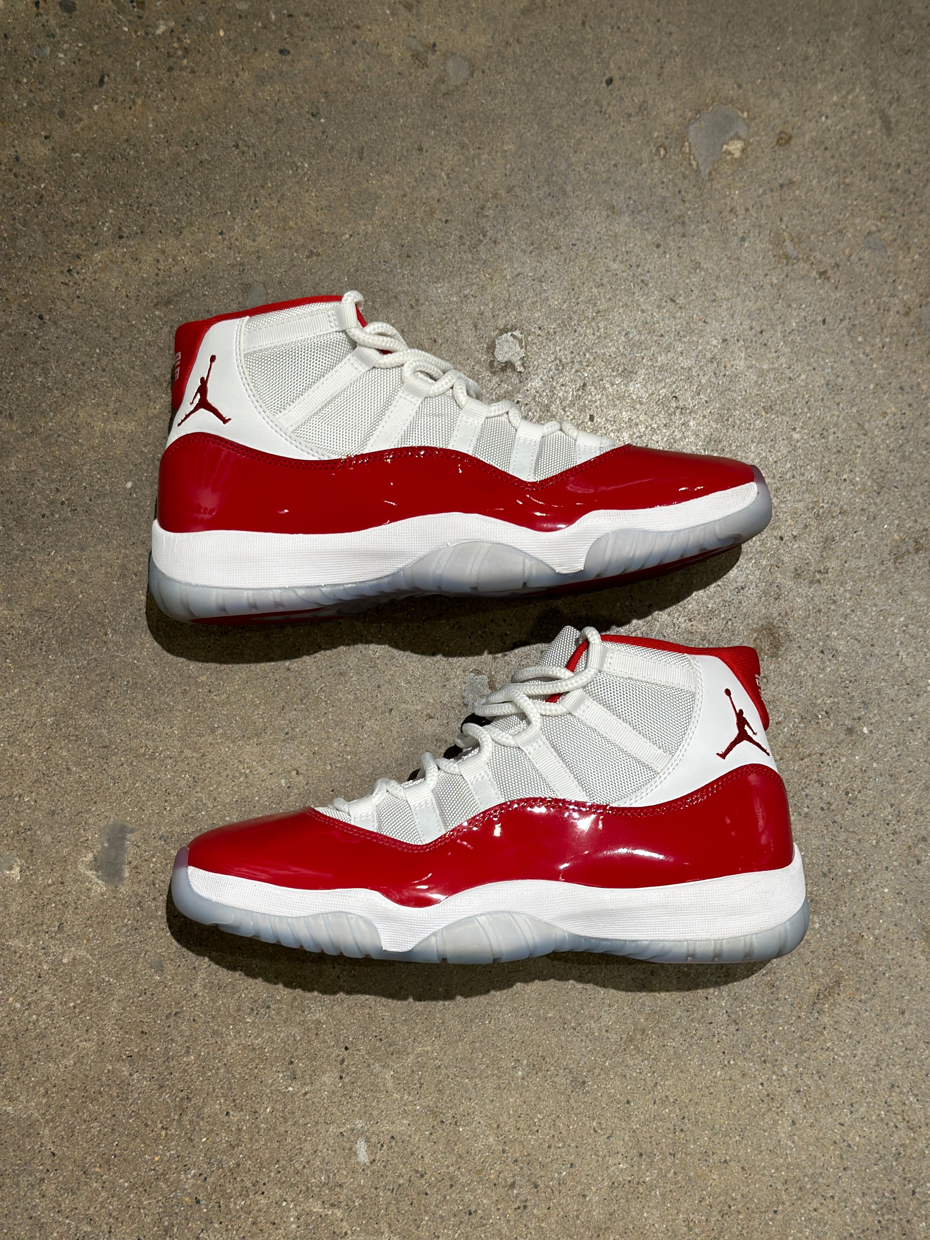 Jordan 11 Retro "Cherry" (2022) (Pre-Owned)Sz 10.5