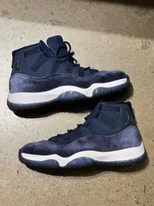 Jordan 11 Midnight Navy (W) pre-owned