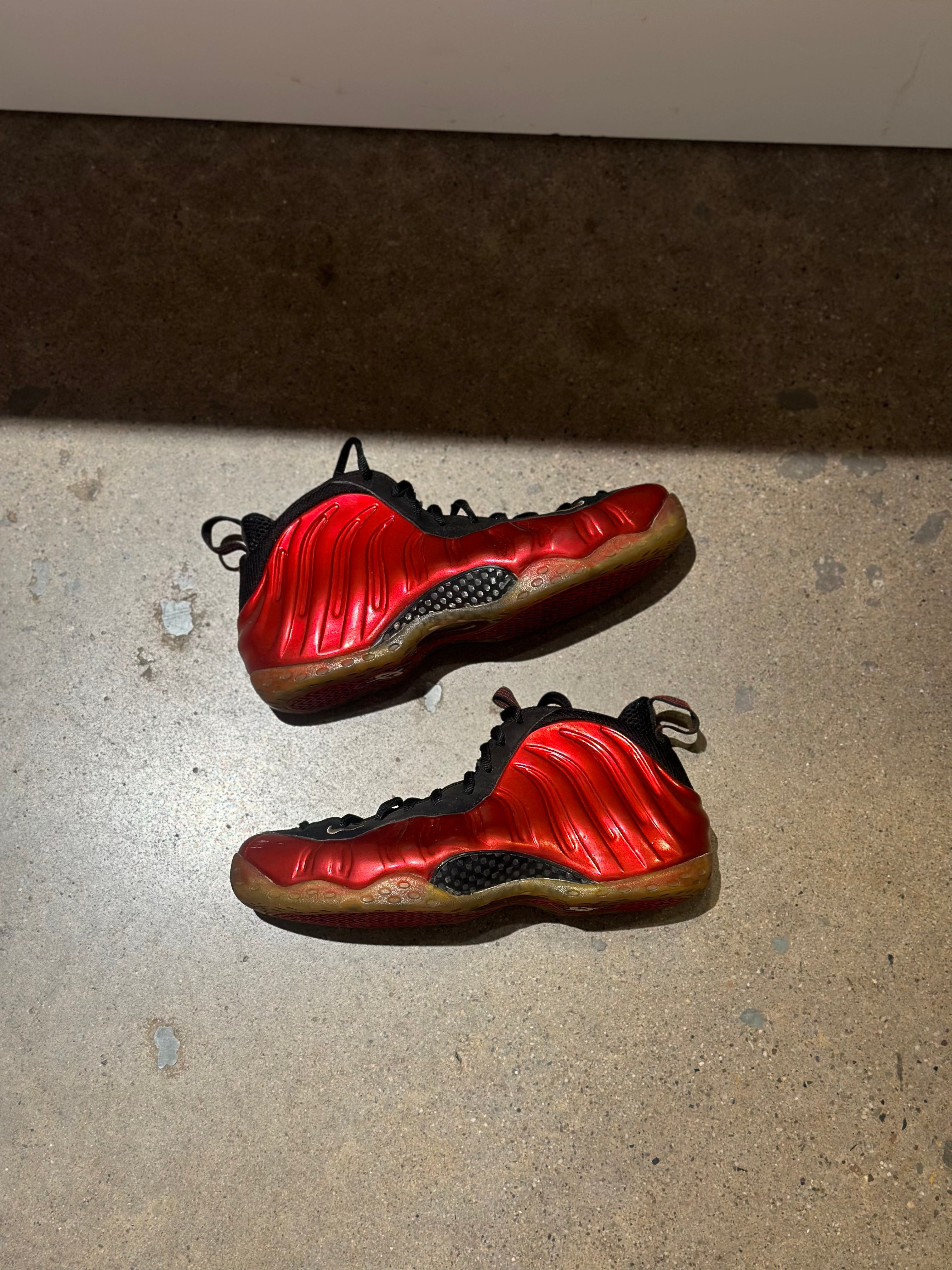 Nike Air Foamposite One Metallic Red (Pre-Owned) (No Box)