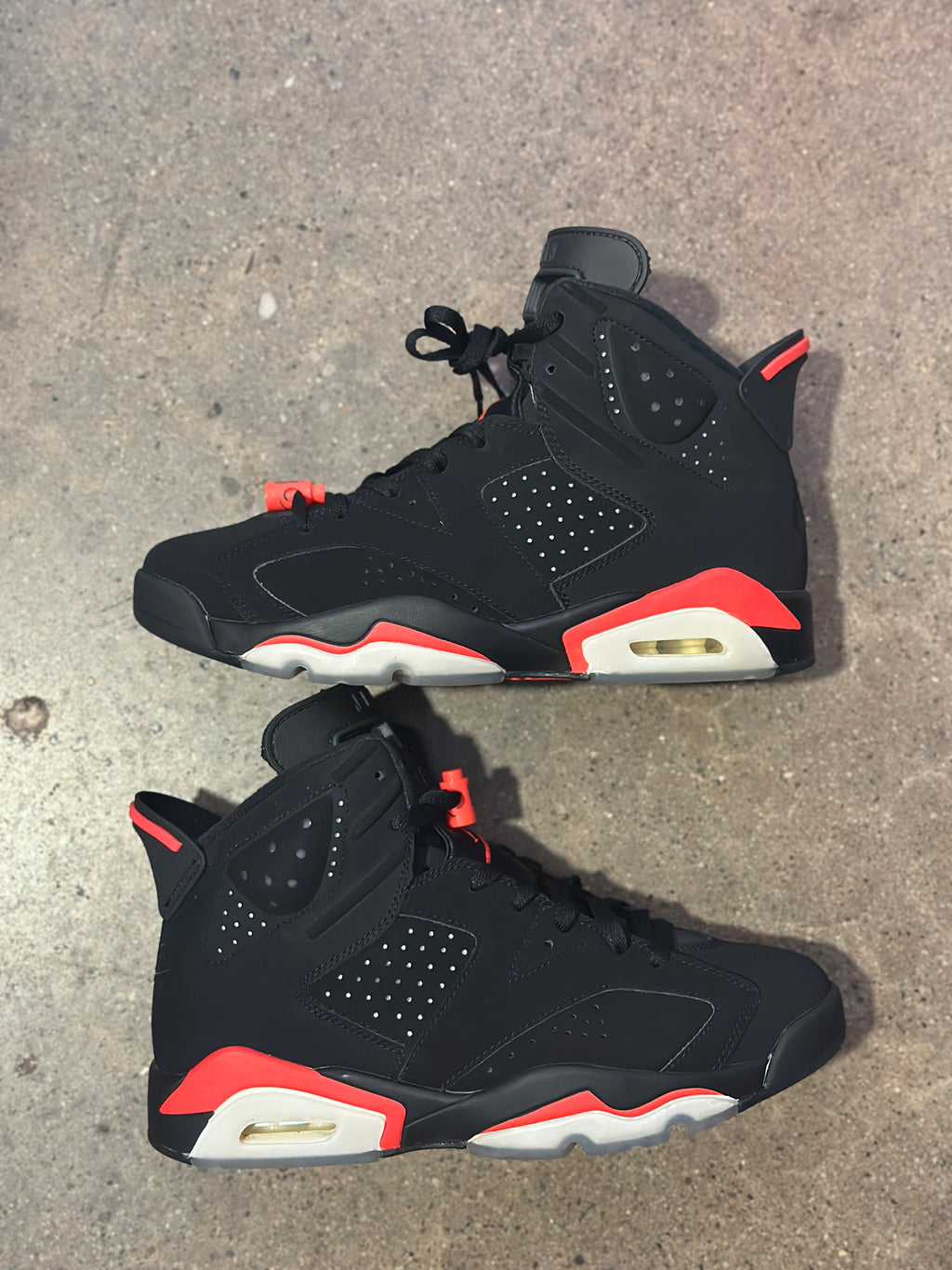 Jordan 6 Retro Black Infrared (2019) (Pre-Owned) Sz 9