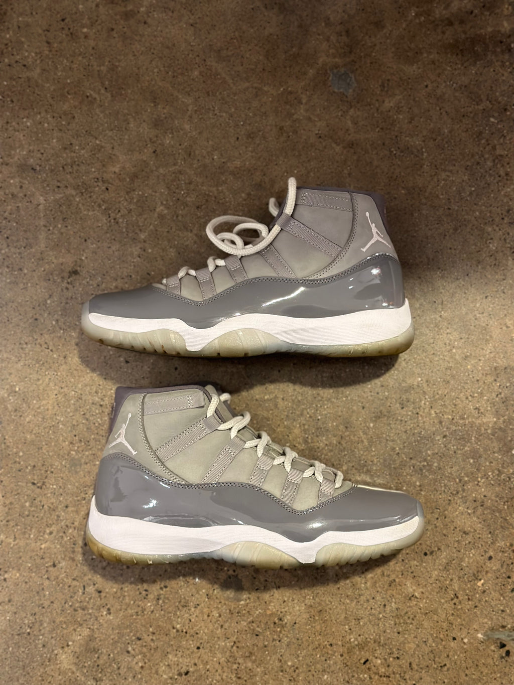 Jordan 11 Retro Cool Grey (2021) (Pre-Owned No Box) SZ 9.5