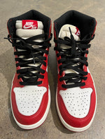 Jordan 1 Retro Chicago (2015) (Pre-Owned) Sz 10
