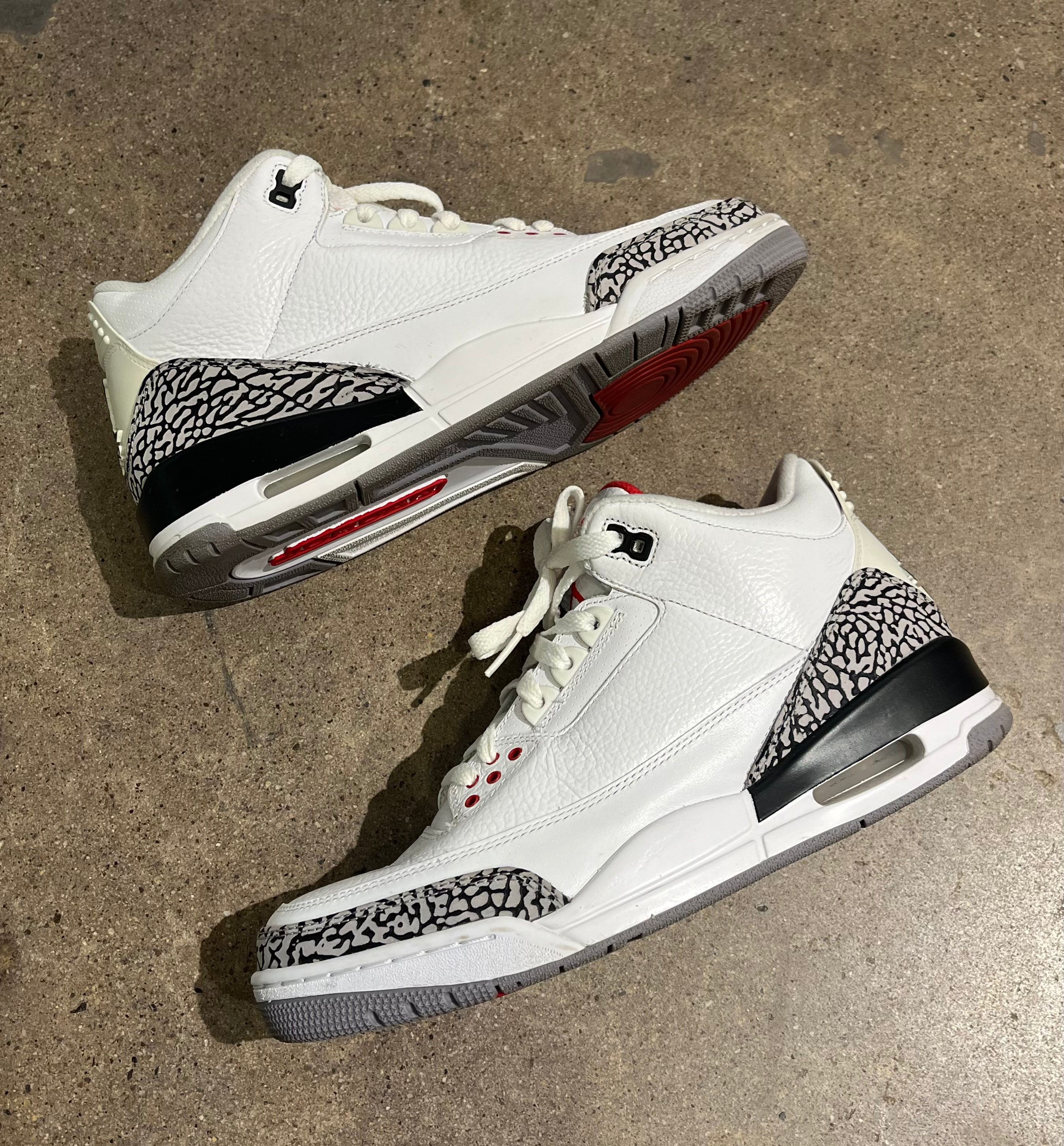 Jordan 3 Retro White Cement (2011) (Pre-Owned) Sz 10