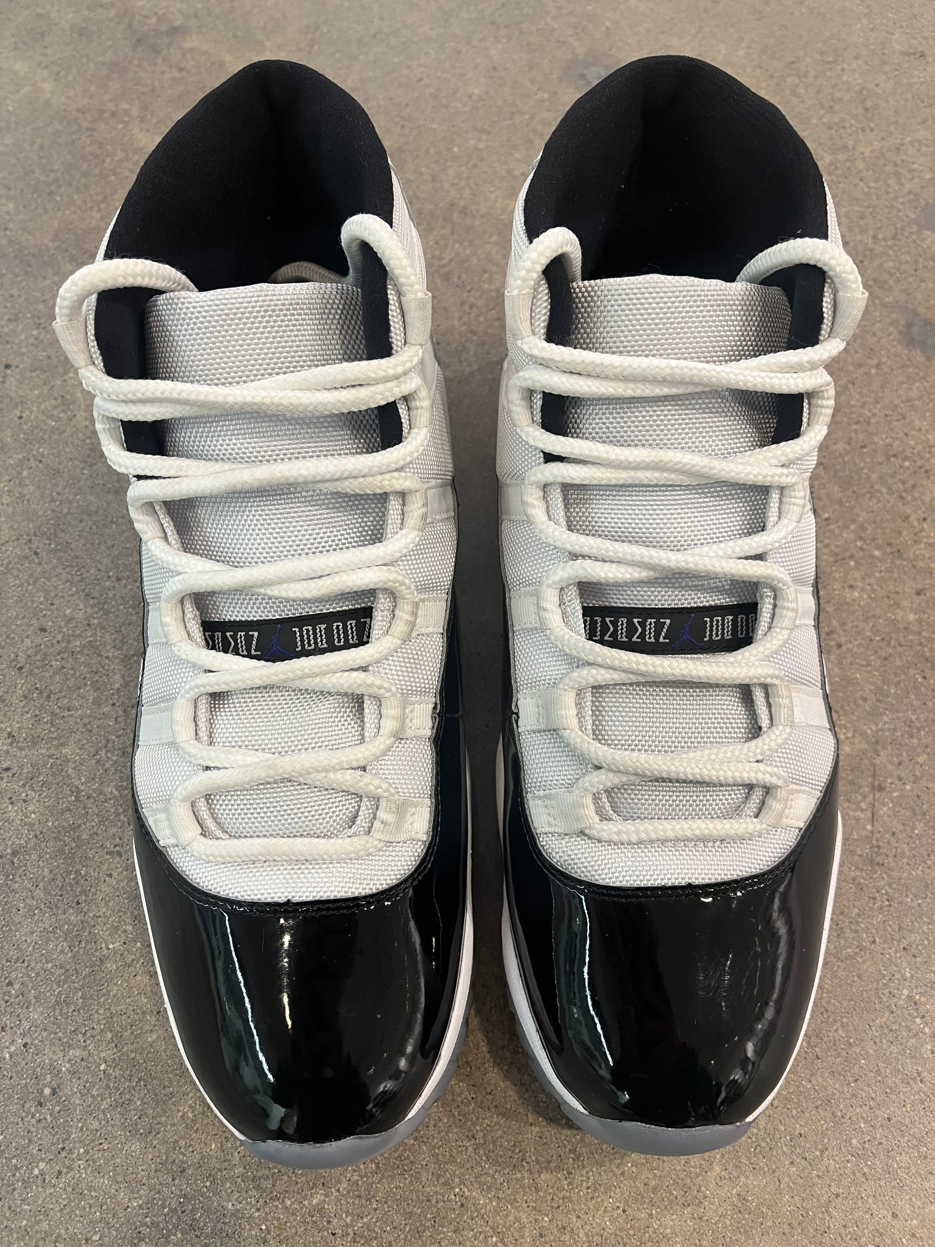 Jordan 11 Retro Concord (2018) (Pre-Owned) SZ12