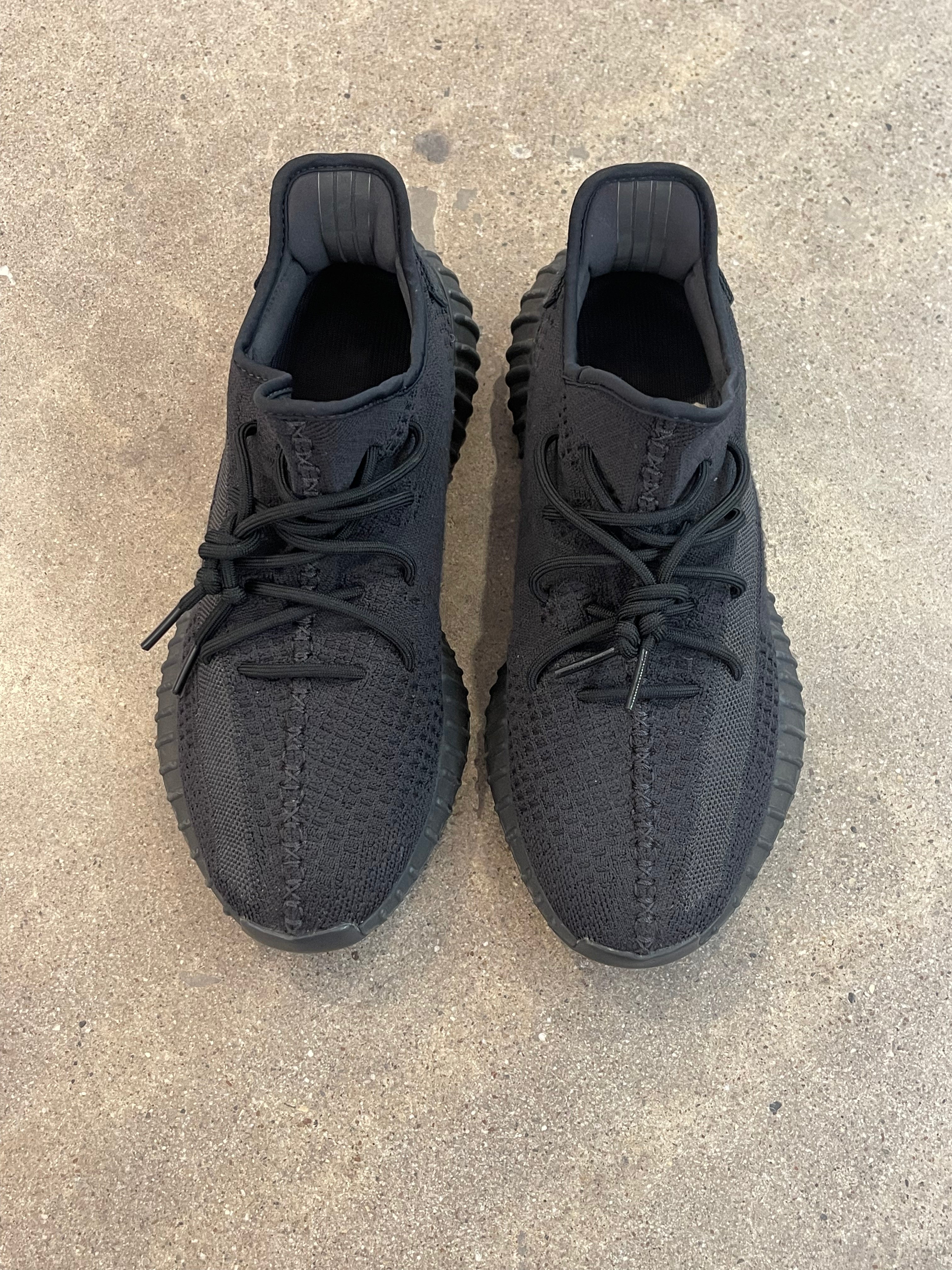 adidas Yeezy Boost 350 V2 Onyx Pre-Owned Sz 12.5