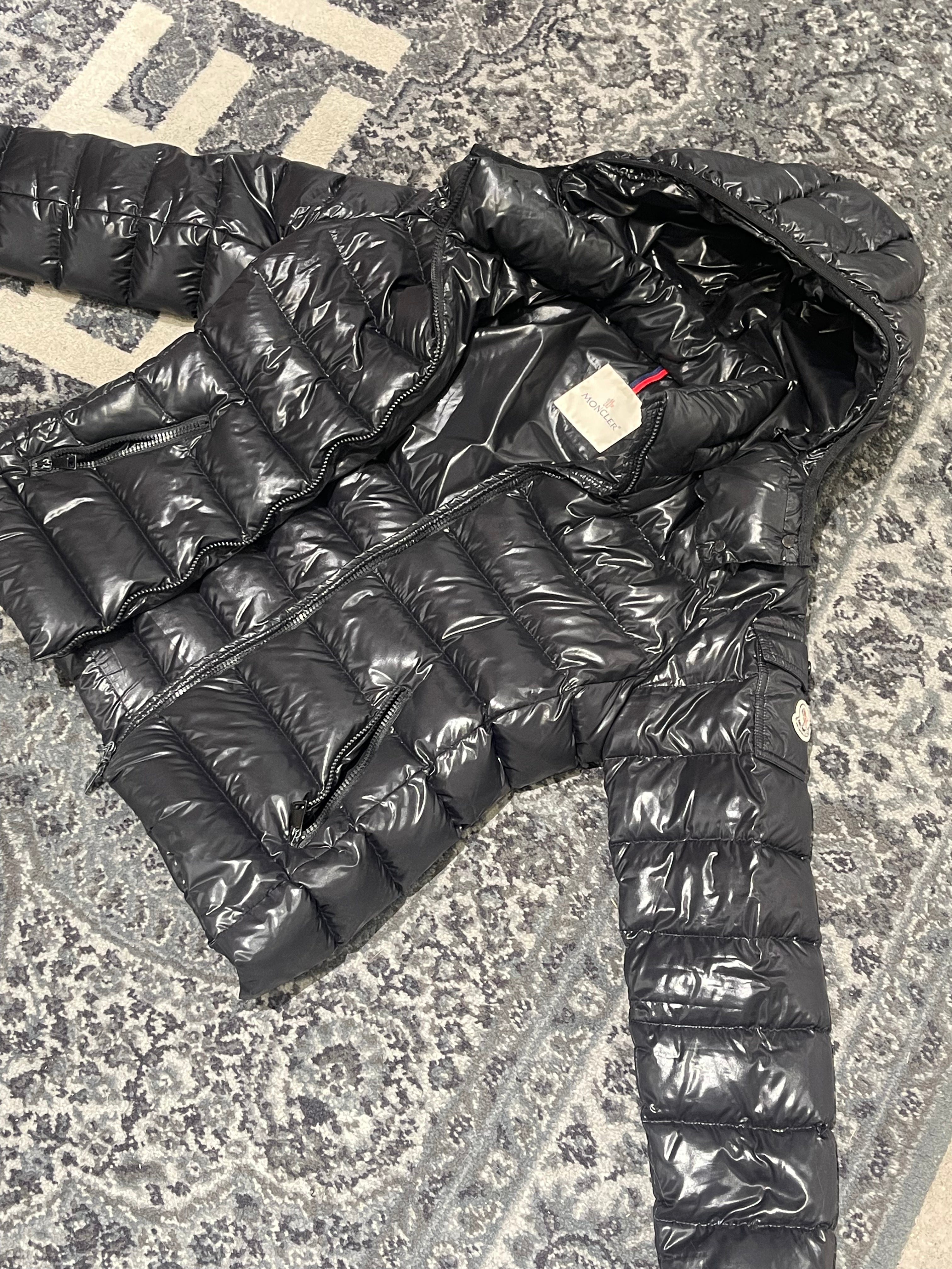 Moncler Black Bady Short Down Jacket sz 3