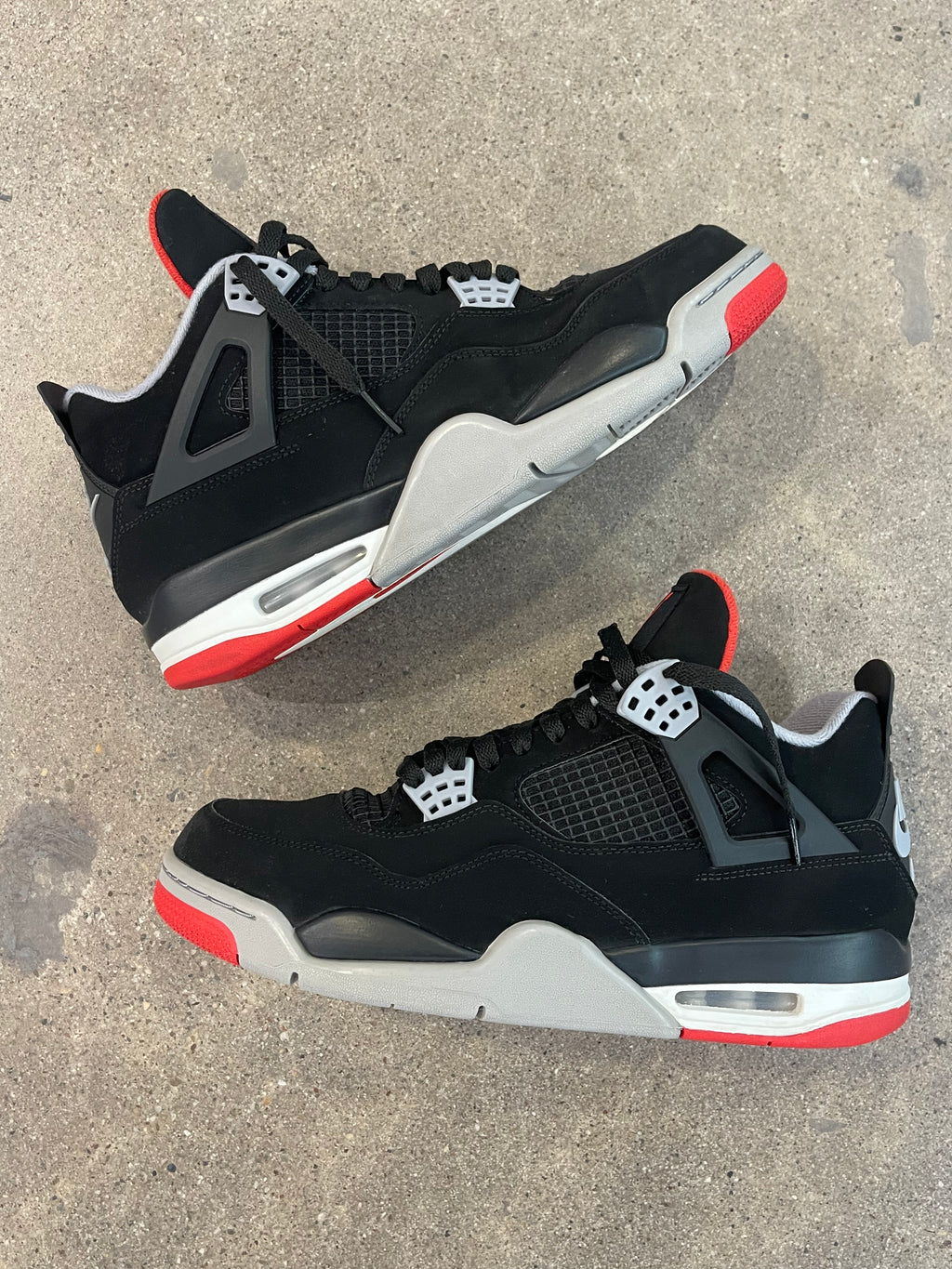 Jordan 4 Retro Bred (2019) (Pre-owned) sz 11