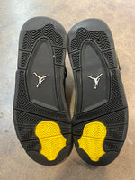 Jordan 4 Retro Thunder (2023) sz 8  (Pre-Owned)