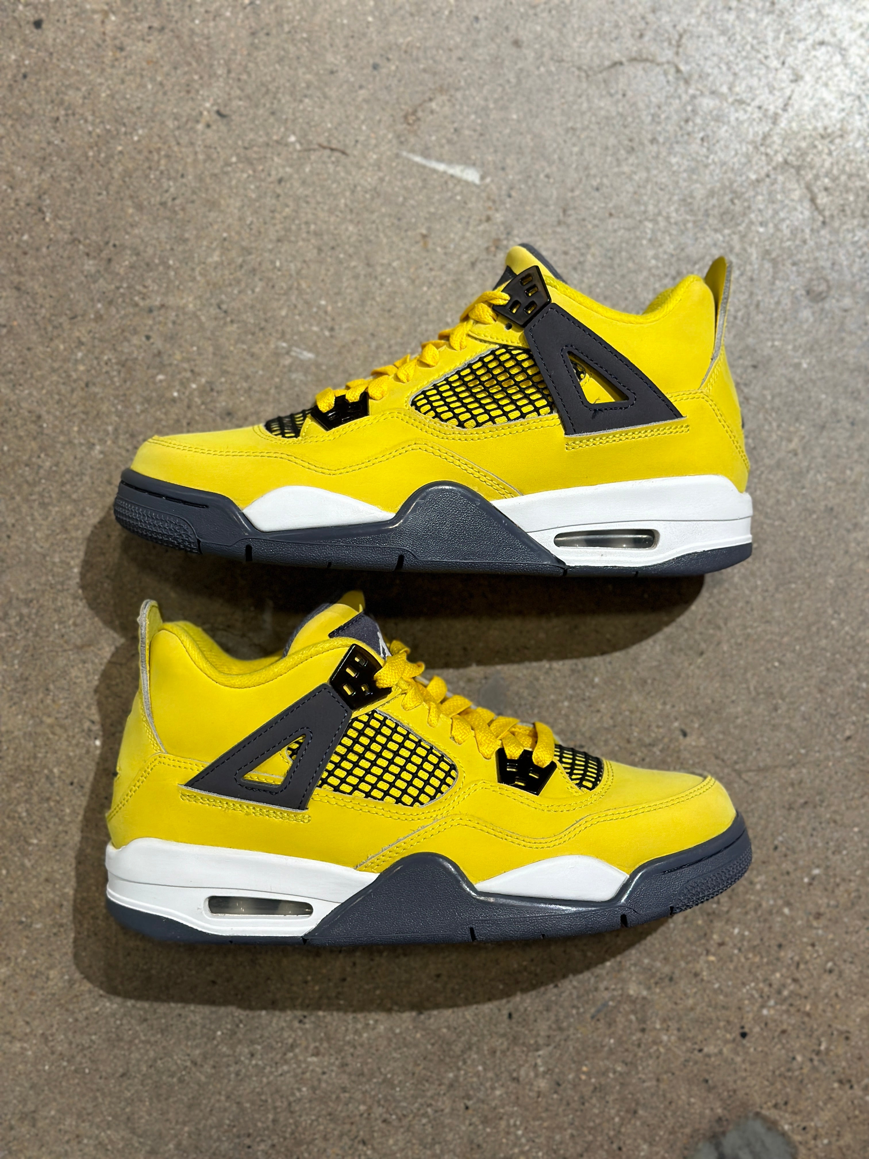 Jordan 4 Retro Lightning (2021) (GS) (Pre-Owned) Sz 6.5