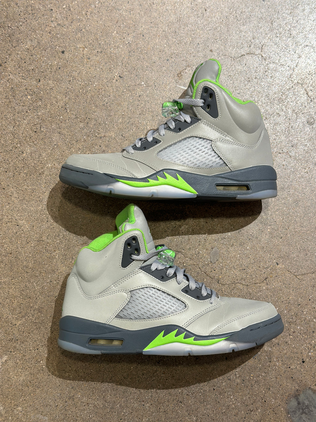 Jordan 5 Retro Green Bean (2022) (Pre-Owned) Sz 9