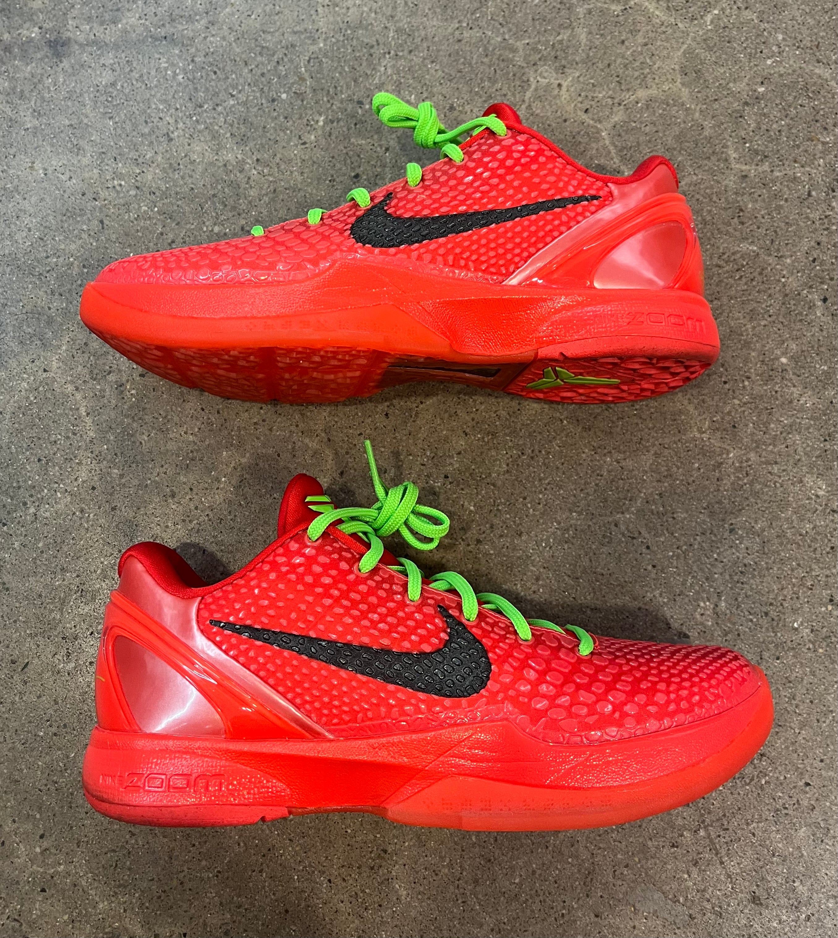 Kobe 6 Protro Reverse Grinch (Pre-Owned) SZ 8