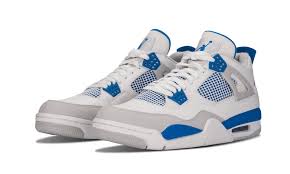 Jordan 4 Retro Military Blue (2024)