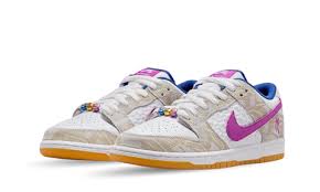 Nike SB Dunk Low Rayssa Leal