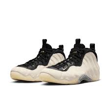 Nike Air Foamposite One Light Orewood Brown