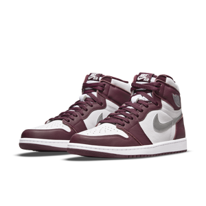 Jordan 1 Retro High "OG Bordeaux" (GS)