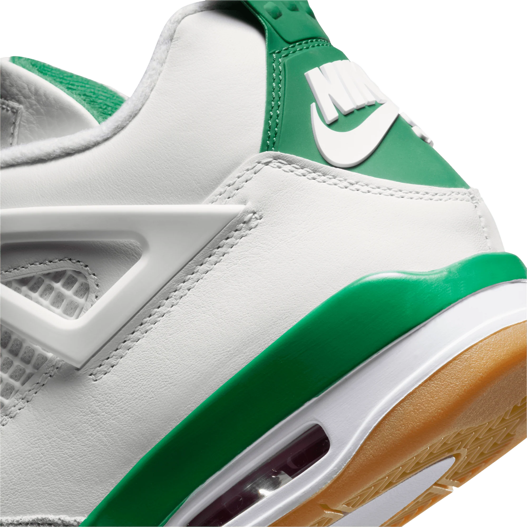 Jordan 4 Retro SB Pine Green