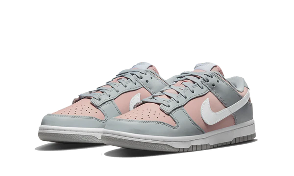 Nike Dunk Low "Pink Oxford" (W)